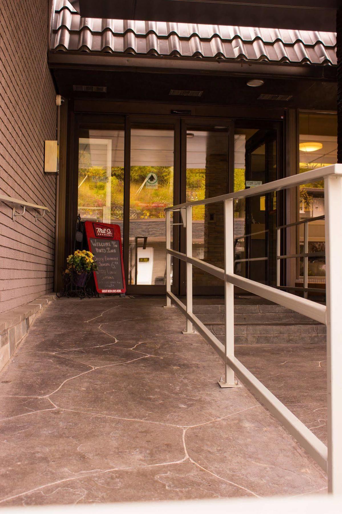 Sunset Inn Kenora Εξωτερικό φωτογραφία